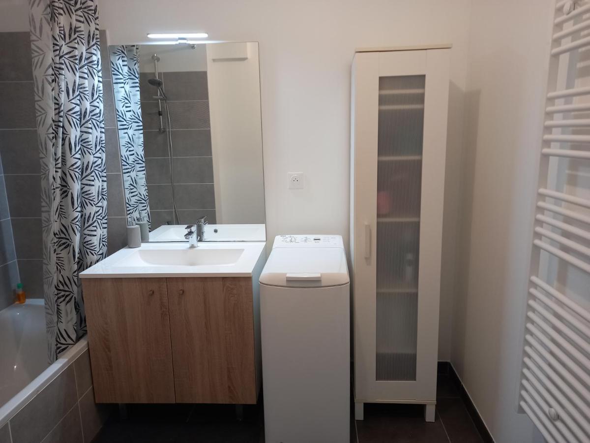 באיון Appartement Residence Recente מראה חיצוני תמונה