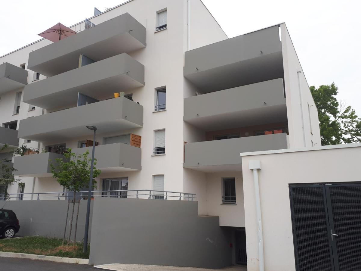 באיון Appartement Residence Recente מראה חיצוני תמונה